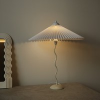Paraply 百摺檯燈